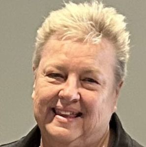 Meet your Posher, Sandy